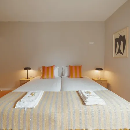 Bright & Stylish Near Parque Da By Vacationy *