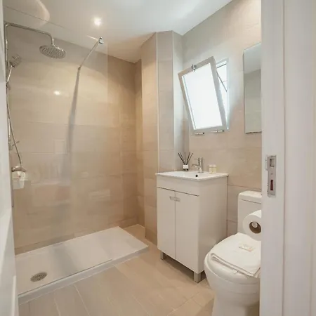 Bright & Stylish Near Parque Da By Vacationy *